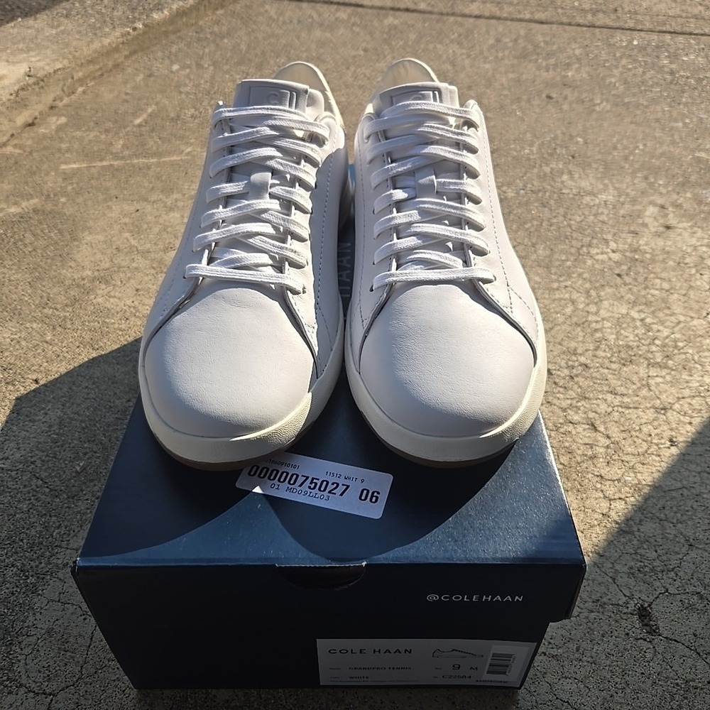 Cole Haan Men's Grandpro Tennis Sneaker Leather C22584 White US 9M  EU 42 - Picture 2 of 9